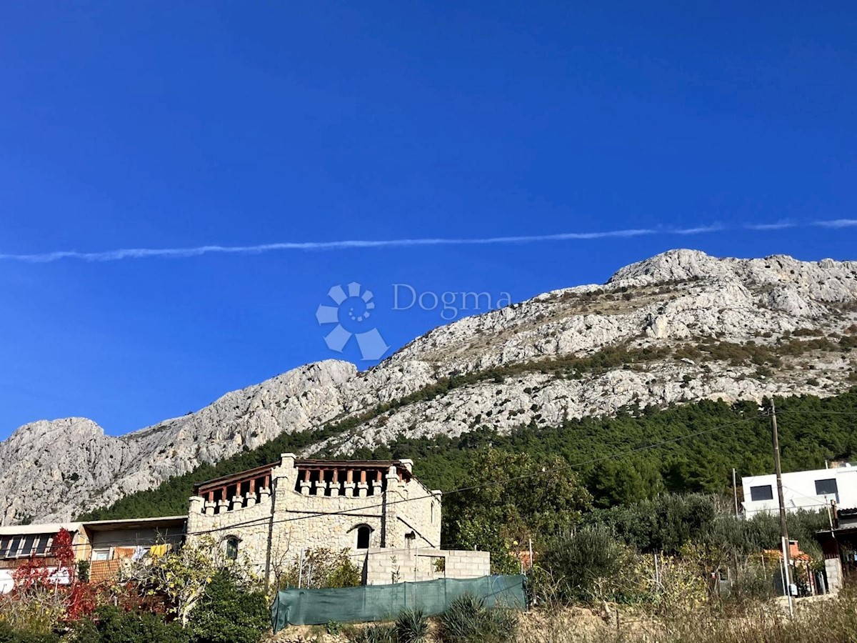 Hiša Omiš, 270m2