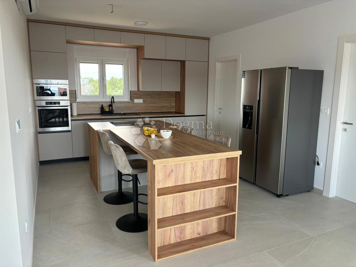 Stanovanje Privlaka, 150m2