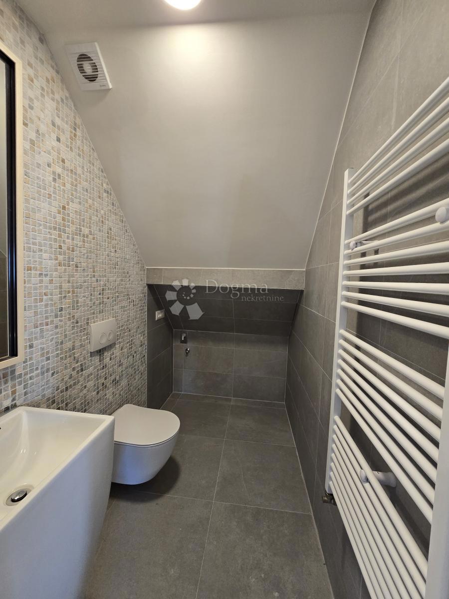 Stanovanje Centar, Varaždin, 123,79m2