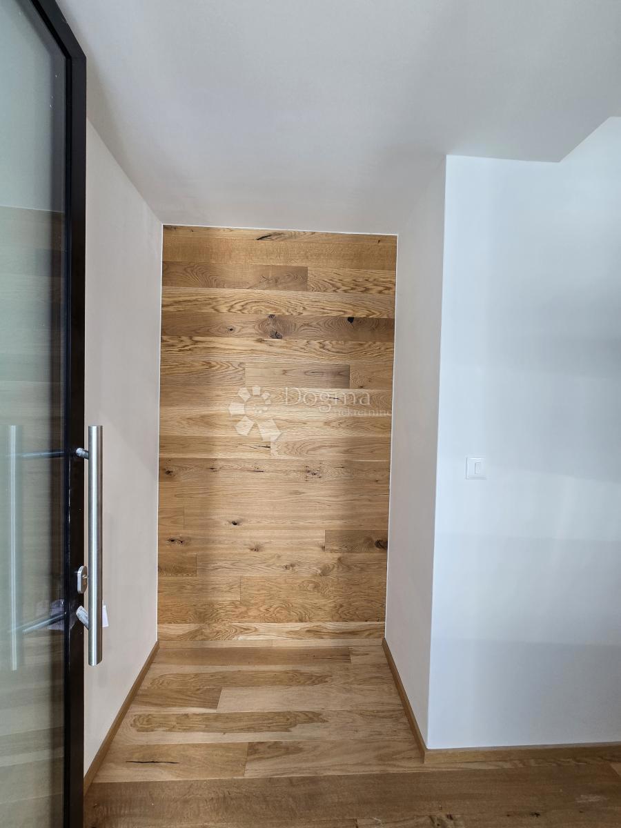 Stanovanje Centar, Varaždin, 123,79m2