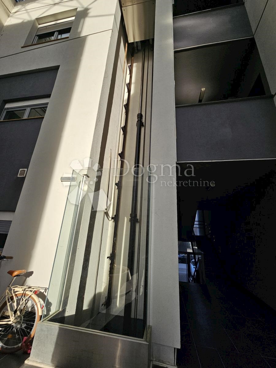 Stanovanje Centar, Varaždin, 131,45m2