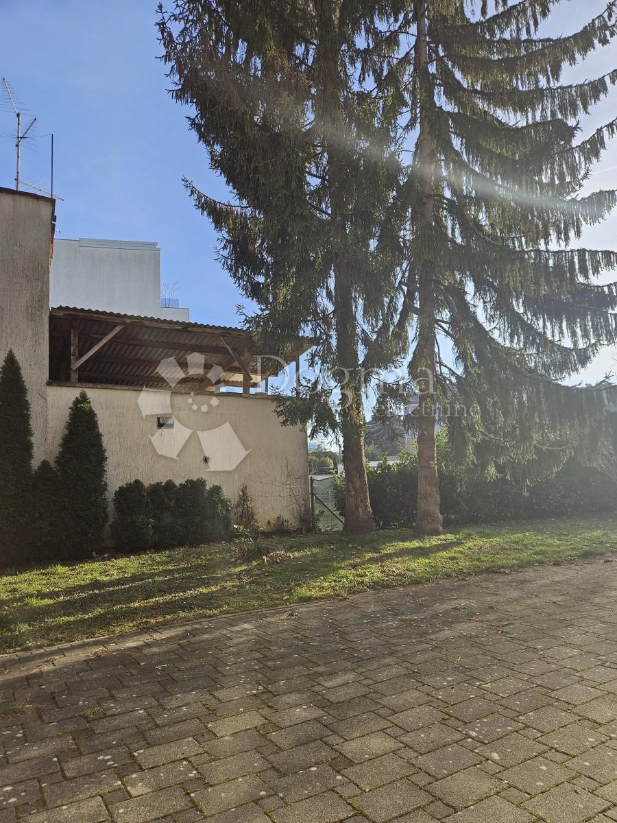 Stanovanje Centar, Varaždin, 131,45m2