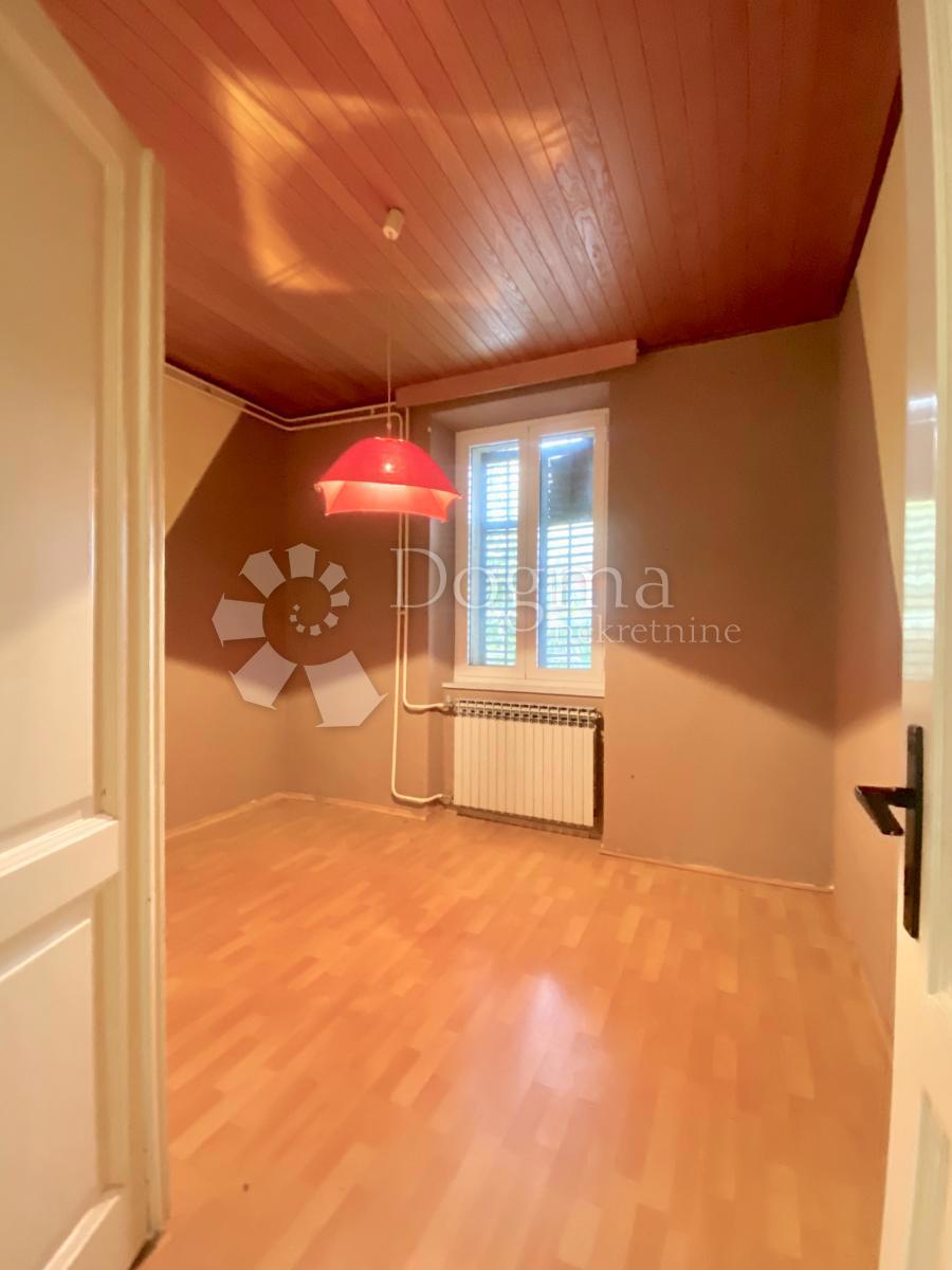 Hiša Kozala, Rijeka, 252m2