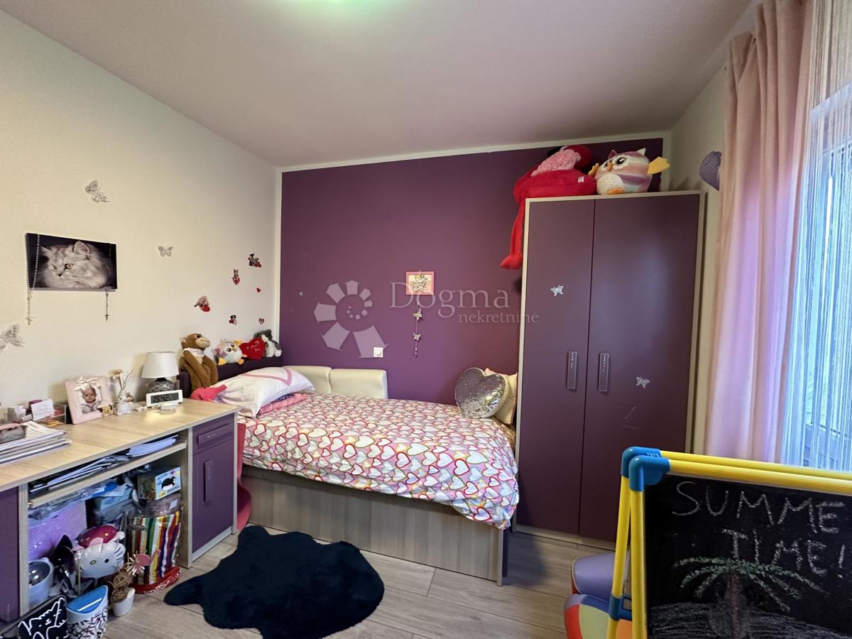 Stanovanje Pobri, Opatija - Okolica, 84m2