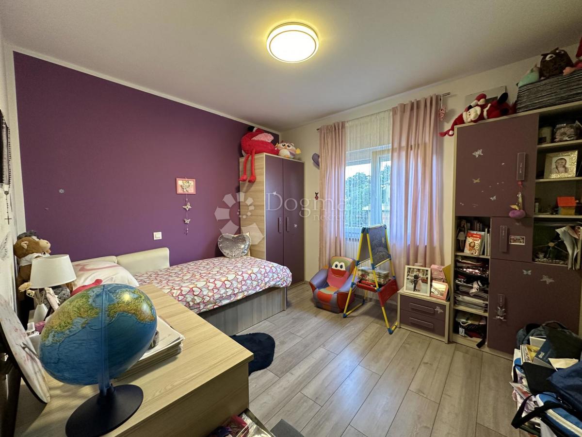 Stanovanje Pobri, Opatija - Okolica, 84m2