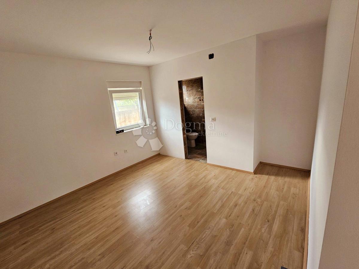 Stanovanje Valdebek, Pula, 73,69m2