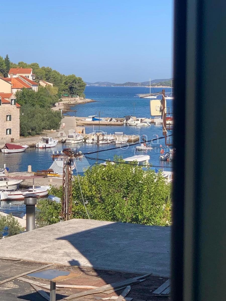 Hiša Zlarin, Šibenik - Okolica, 180m2