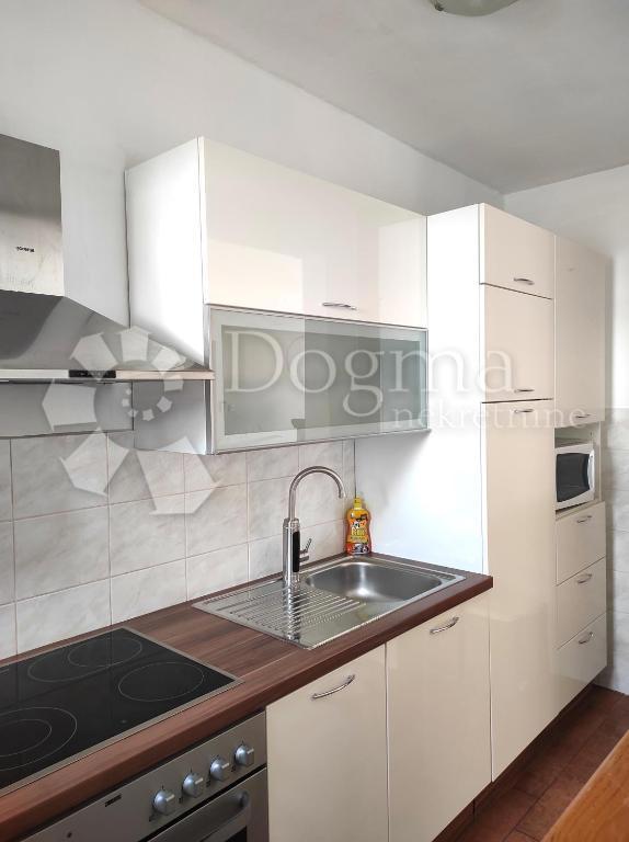 Hiša Crikvenica, 180m2