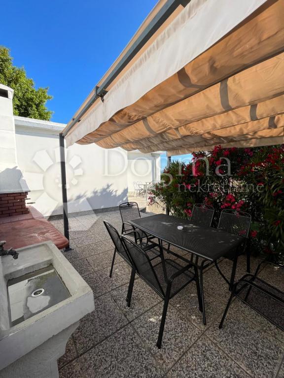 Hiša Crikvenica, 180m2
