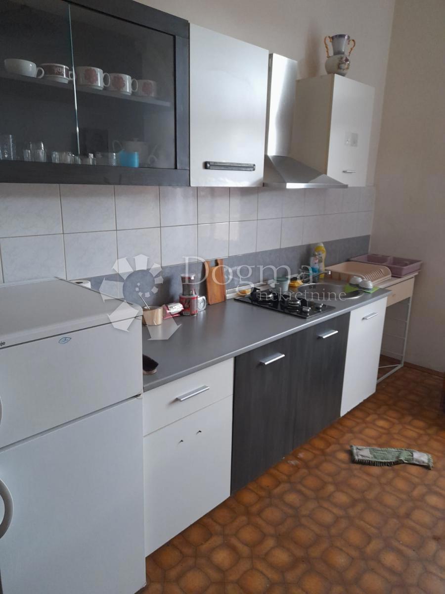 Stanovanje Brajda, Rijeka, 74m2