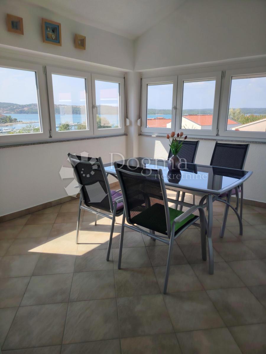 Apartma Klimno, Dobrinj, 53,96m2