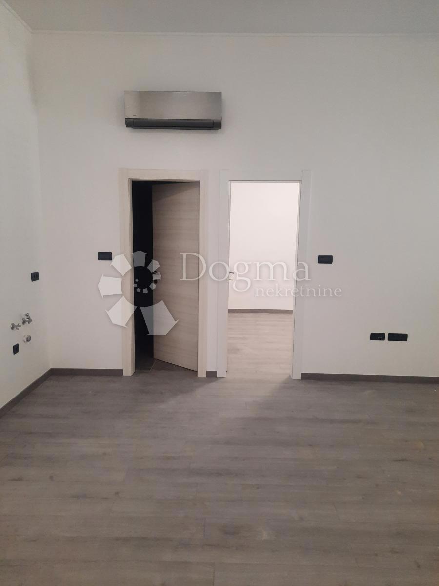 Stanovanje Centar, Rijeka, 100m2