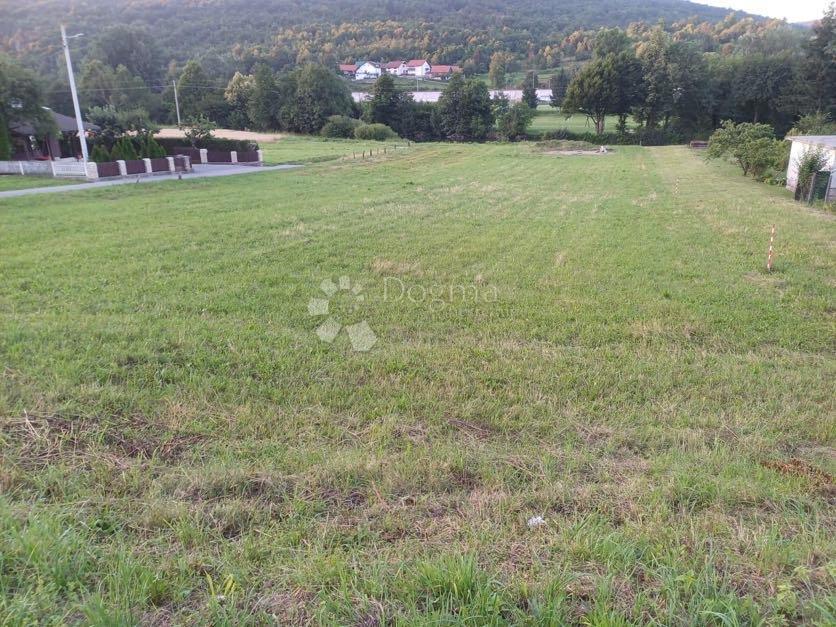 Zemljišče Ogulin, 1.000m2