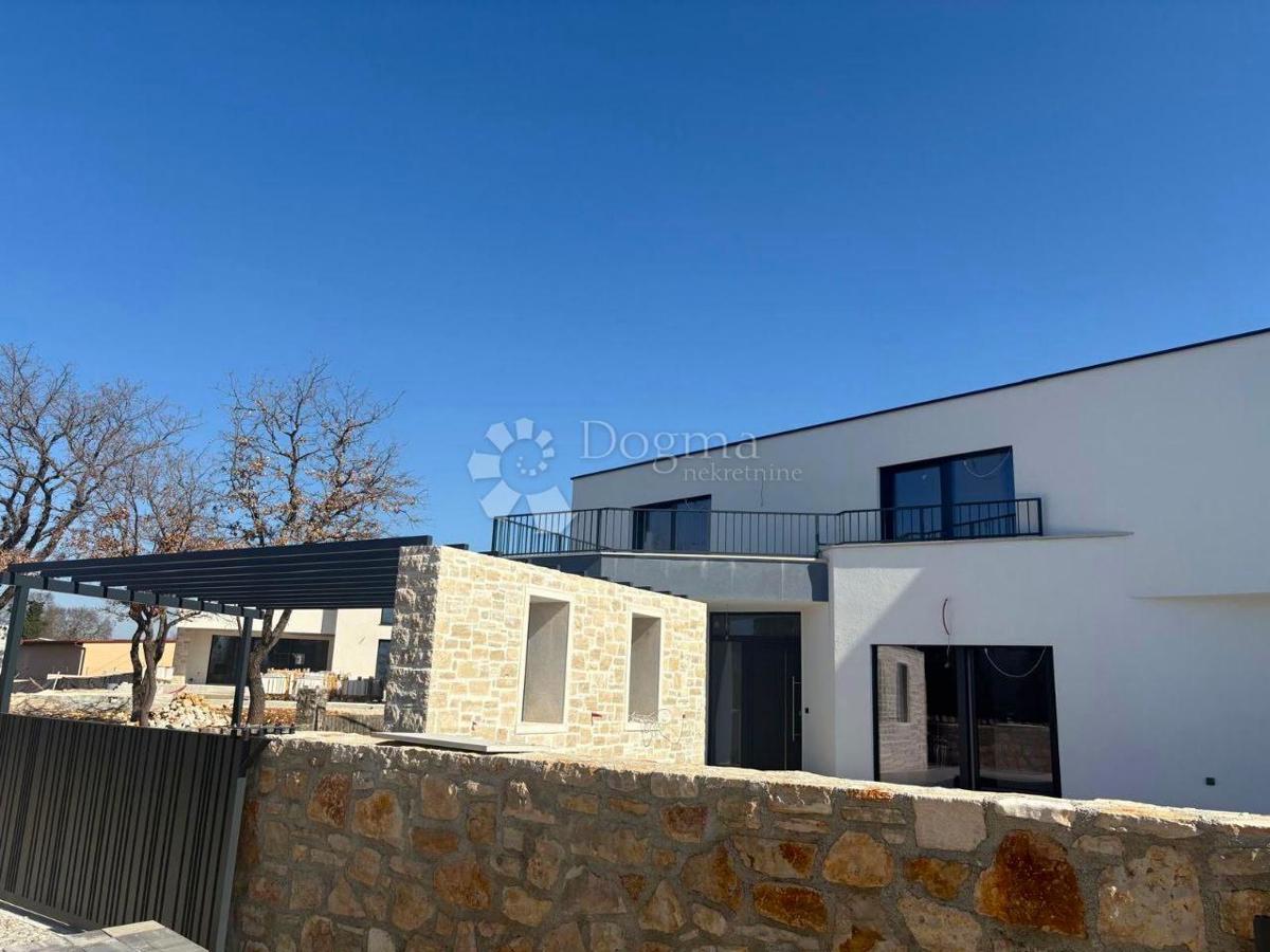 Hiša Poreč, 212,50m2
