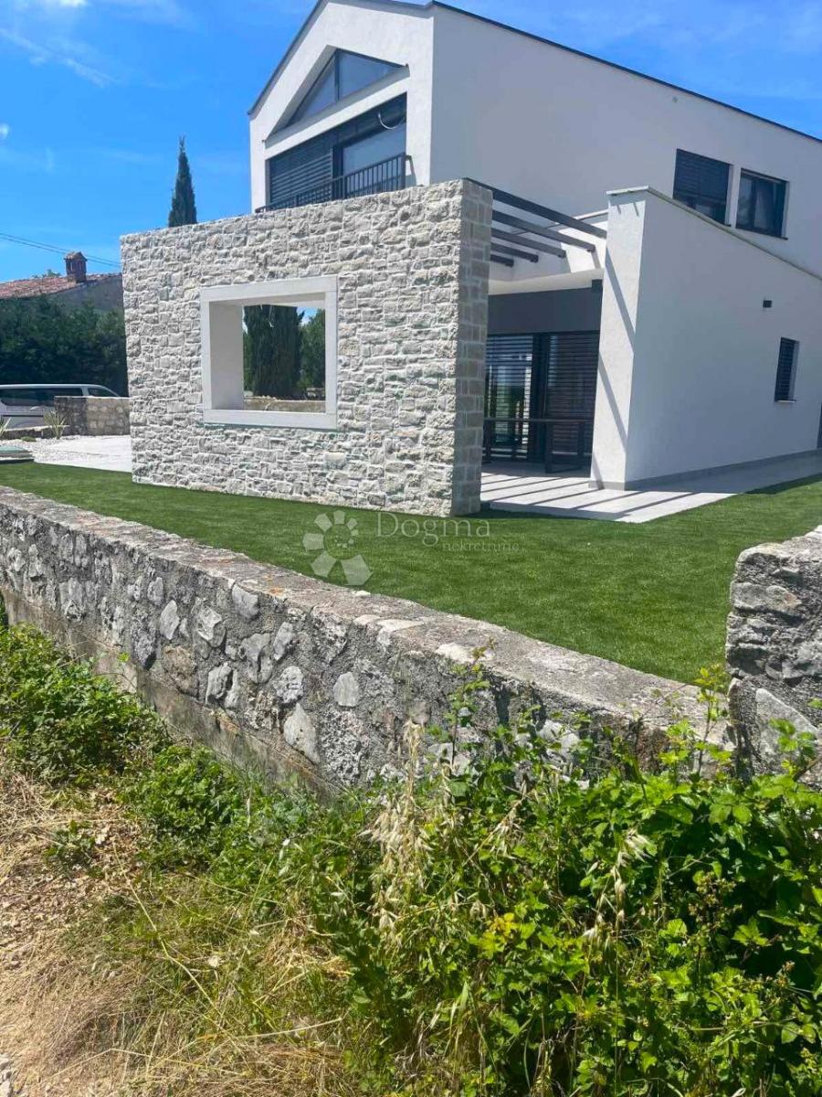 Hiša Poreč, 212,50m2