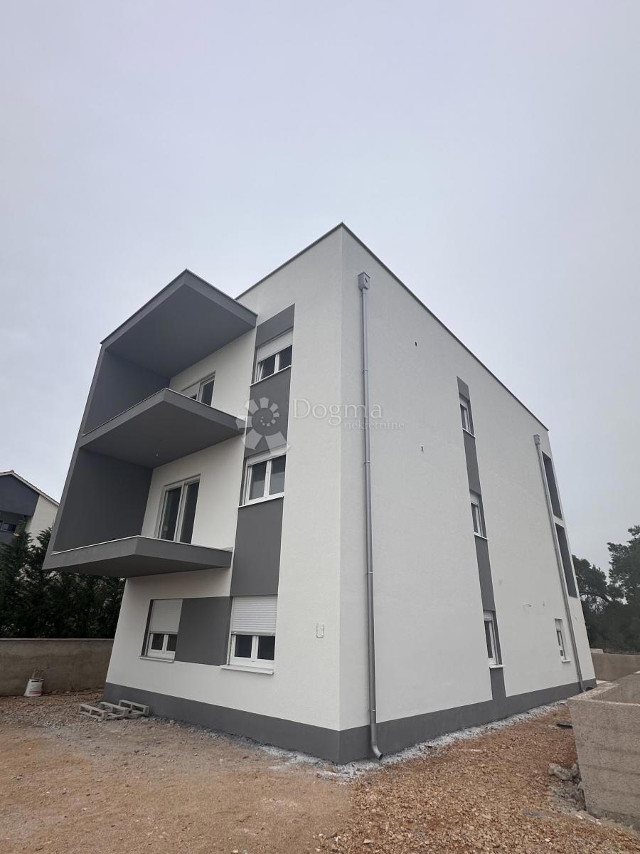 VIR STANOVANJE NOVOGRADNJA 78 m2 CENTER S2, 1. nad