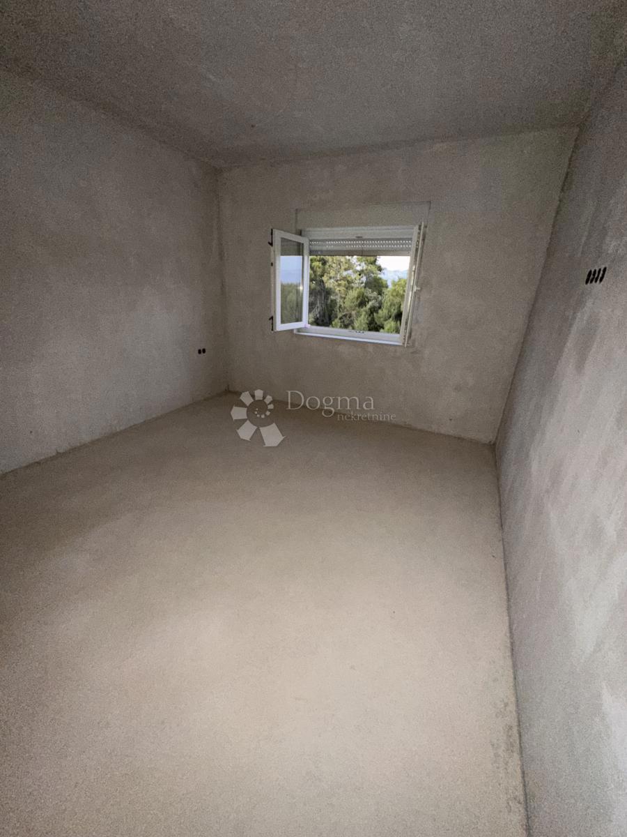 VIR STANOVANJE NOVOGRADNJA 78 m2 CENTER S2, 1. nad