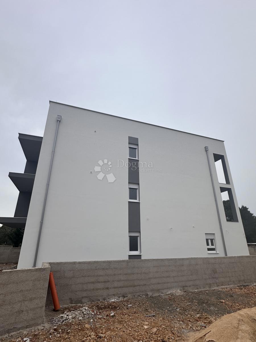 VIR STANOVANJE NOVOGRADNJA 78 m2 CENTER S2, 1. nad