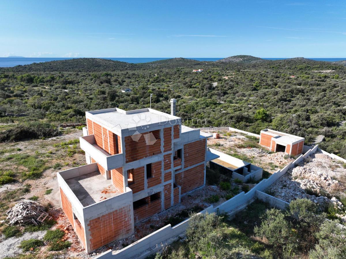 Hiša Dvornica, Rogoznica, 450m2
