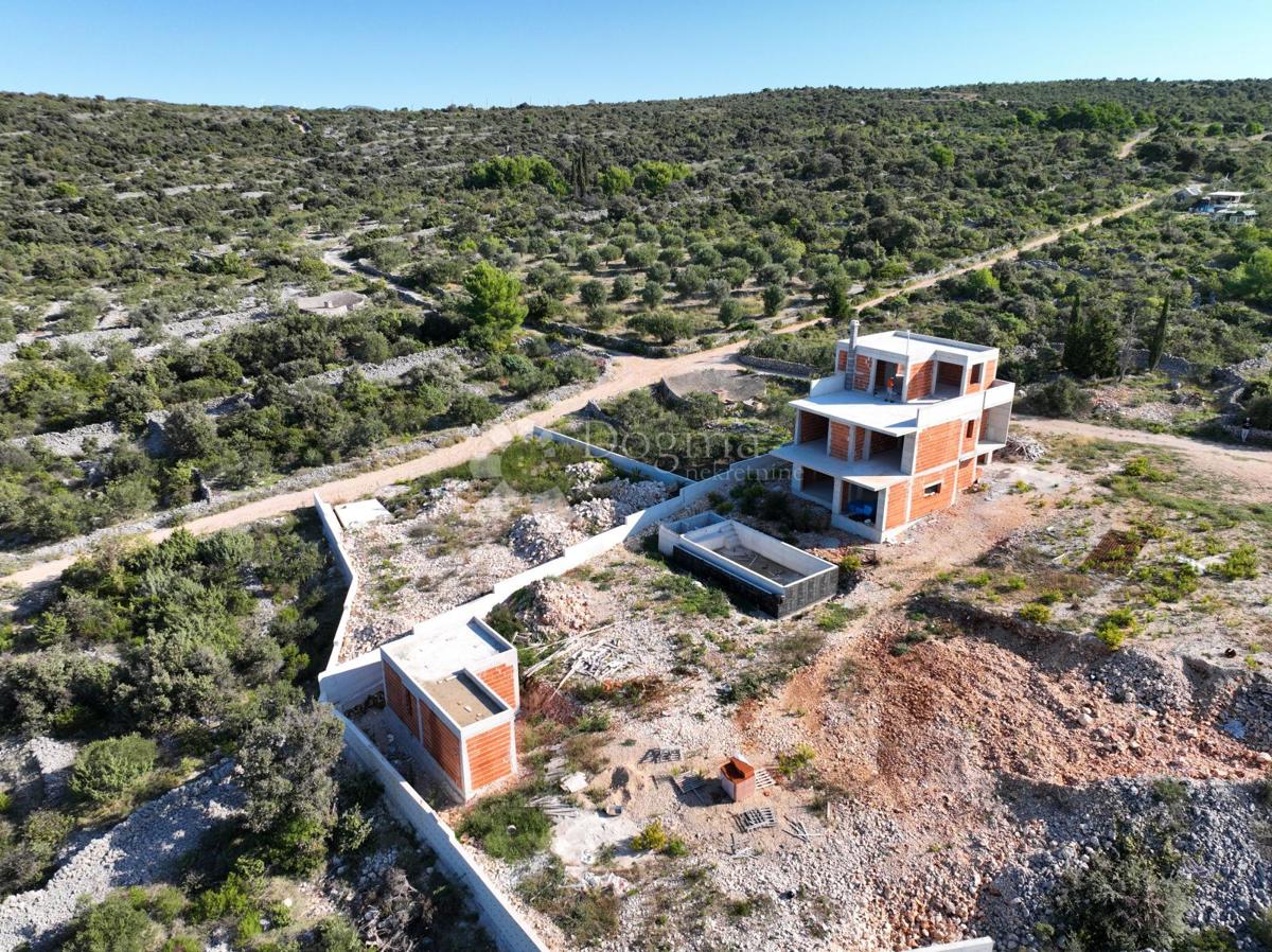Hiša Dvornica, Rogoznica, 450m2