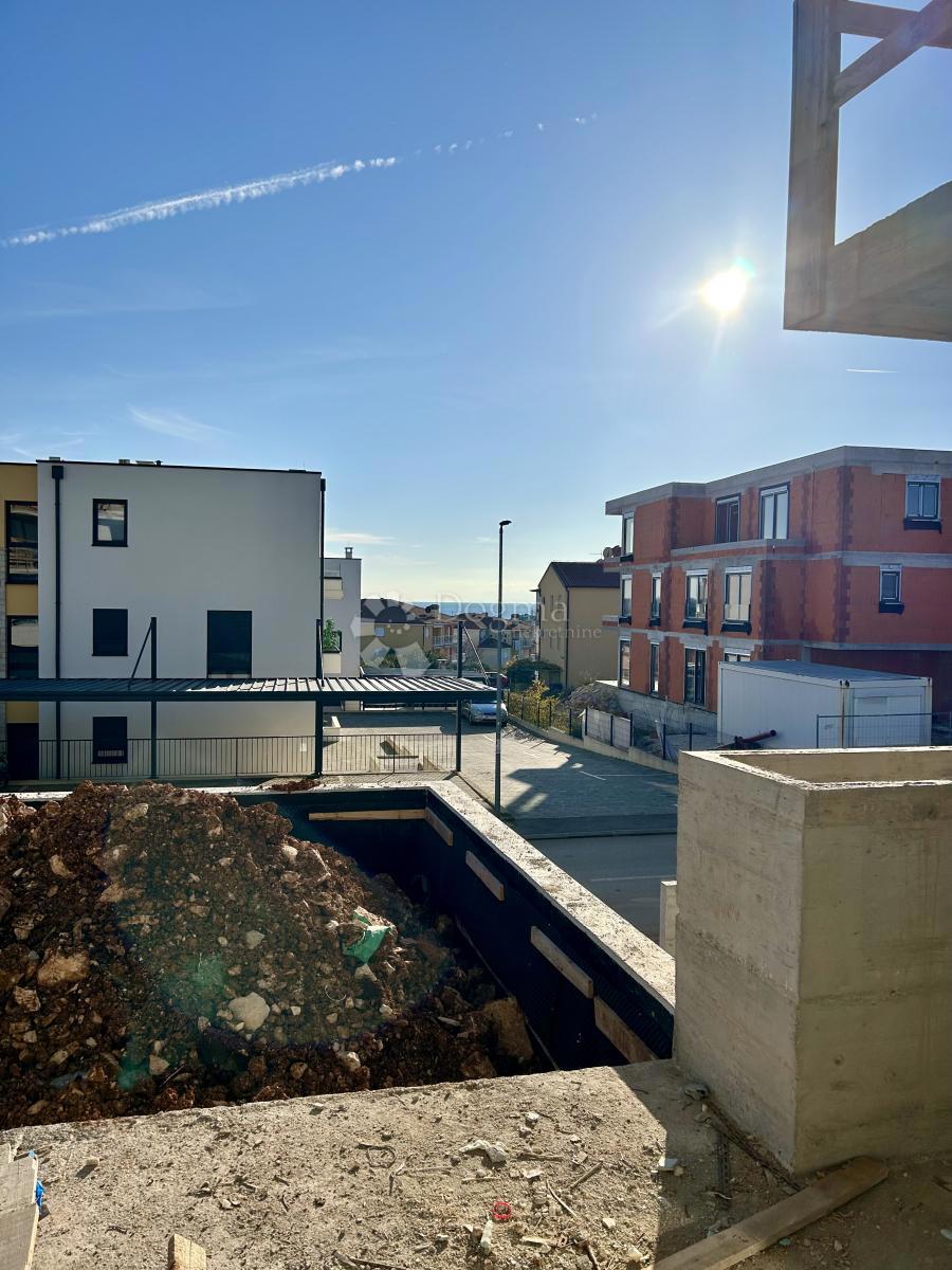 Stanovanje Novigrad, 176,70m2