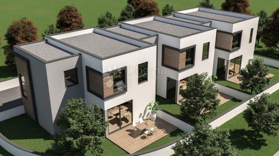 Hiša Sesvetski Kobiljak, Sesvete, Željeznička ulica 59, 106m2