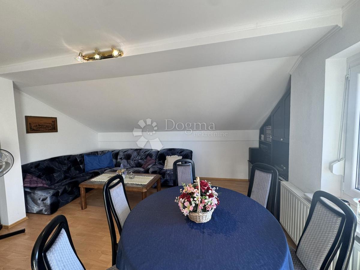 Hiša Predavac, Rovišće, 259m2