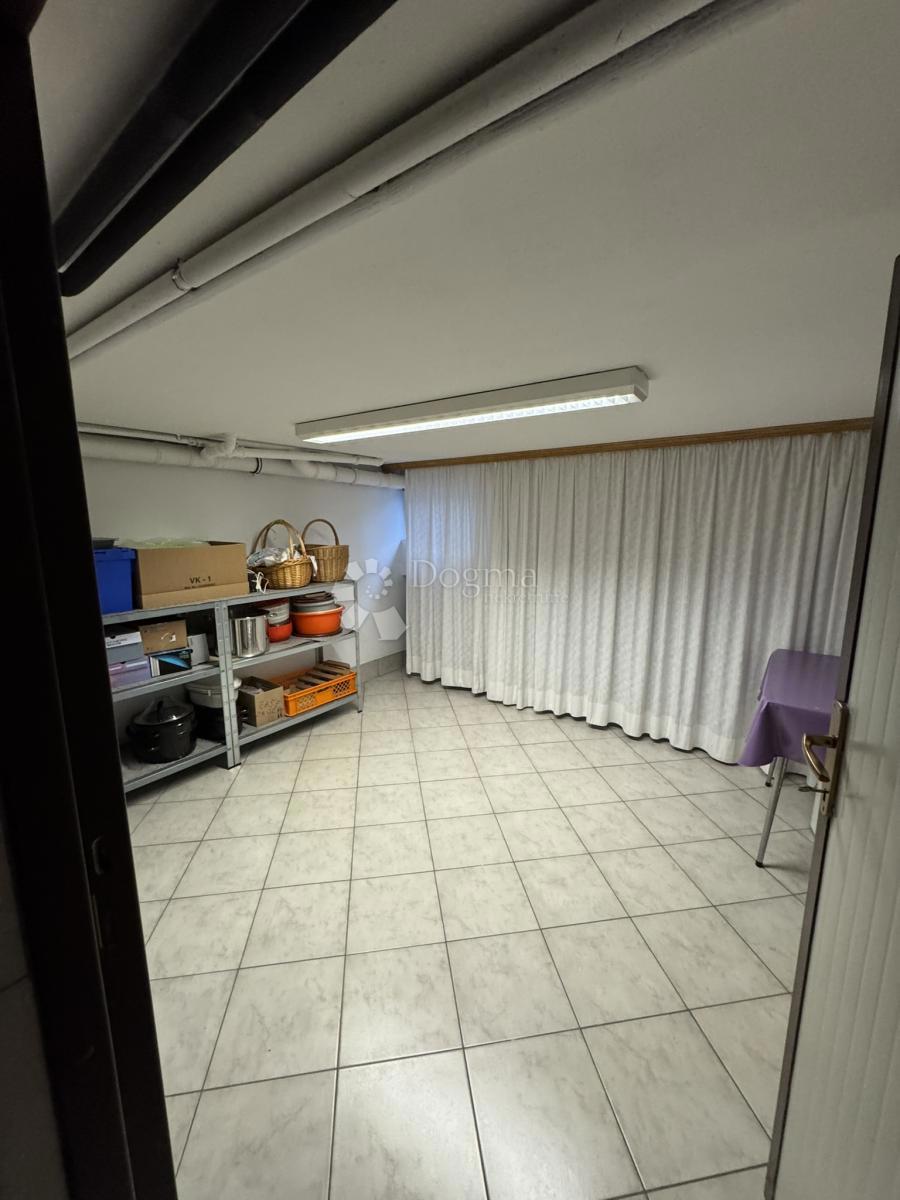 Hiša Predavac, Rovišće, 259m2
