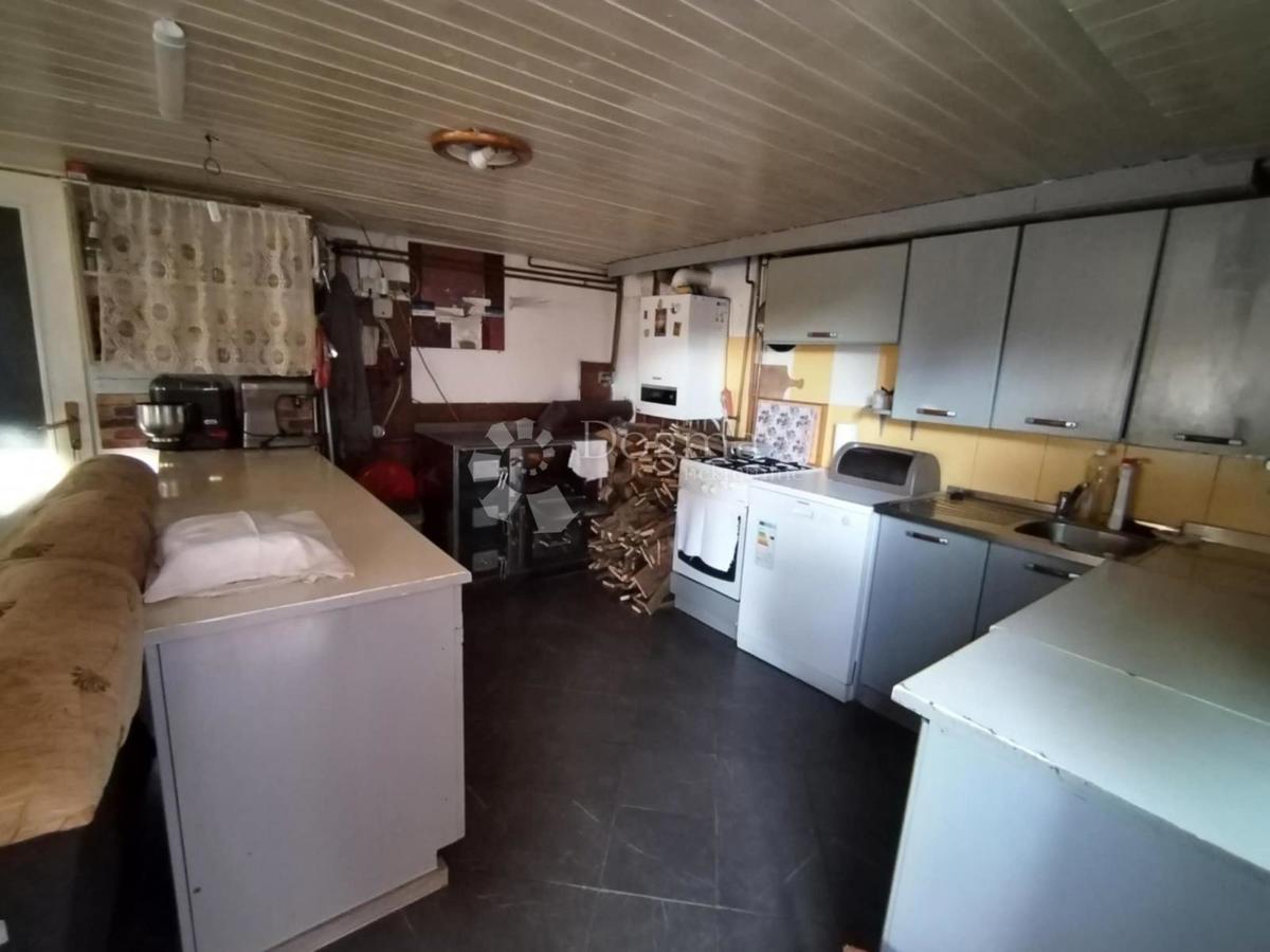 Hiša Gaj, Vrbovec, 202m2