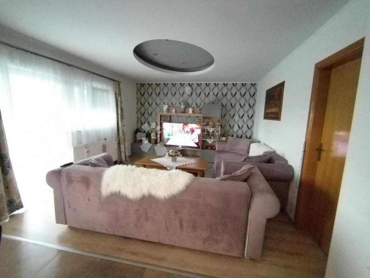 Hiša Gaj, Vrbovec, 202m2