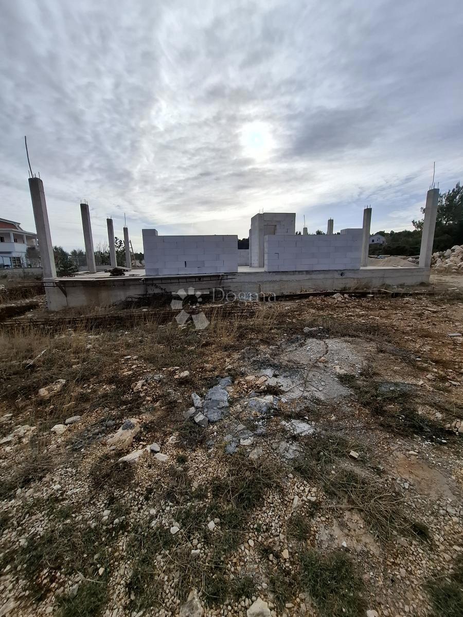 Hiša Jovići, Ražanac, 100m2