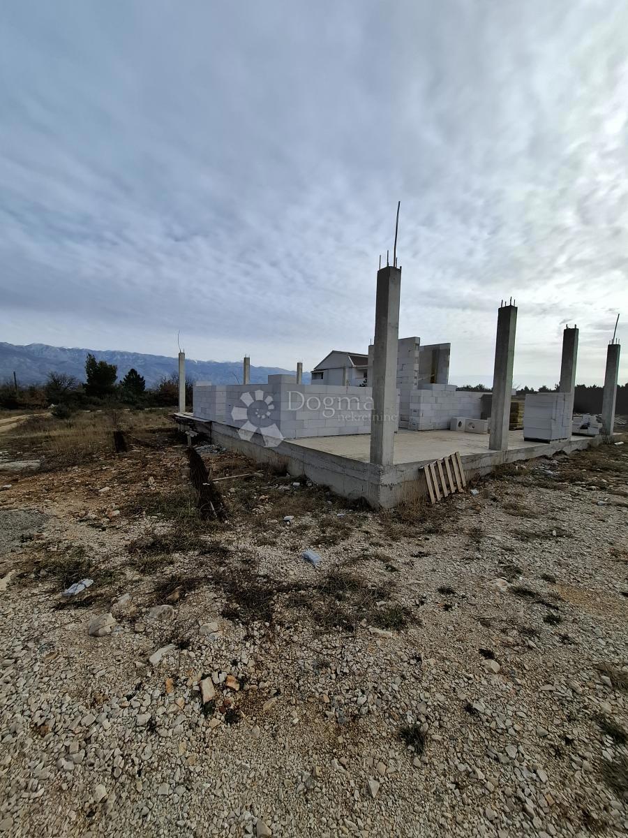 Hiša Jovići, Ražanac, 100m2