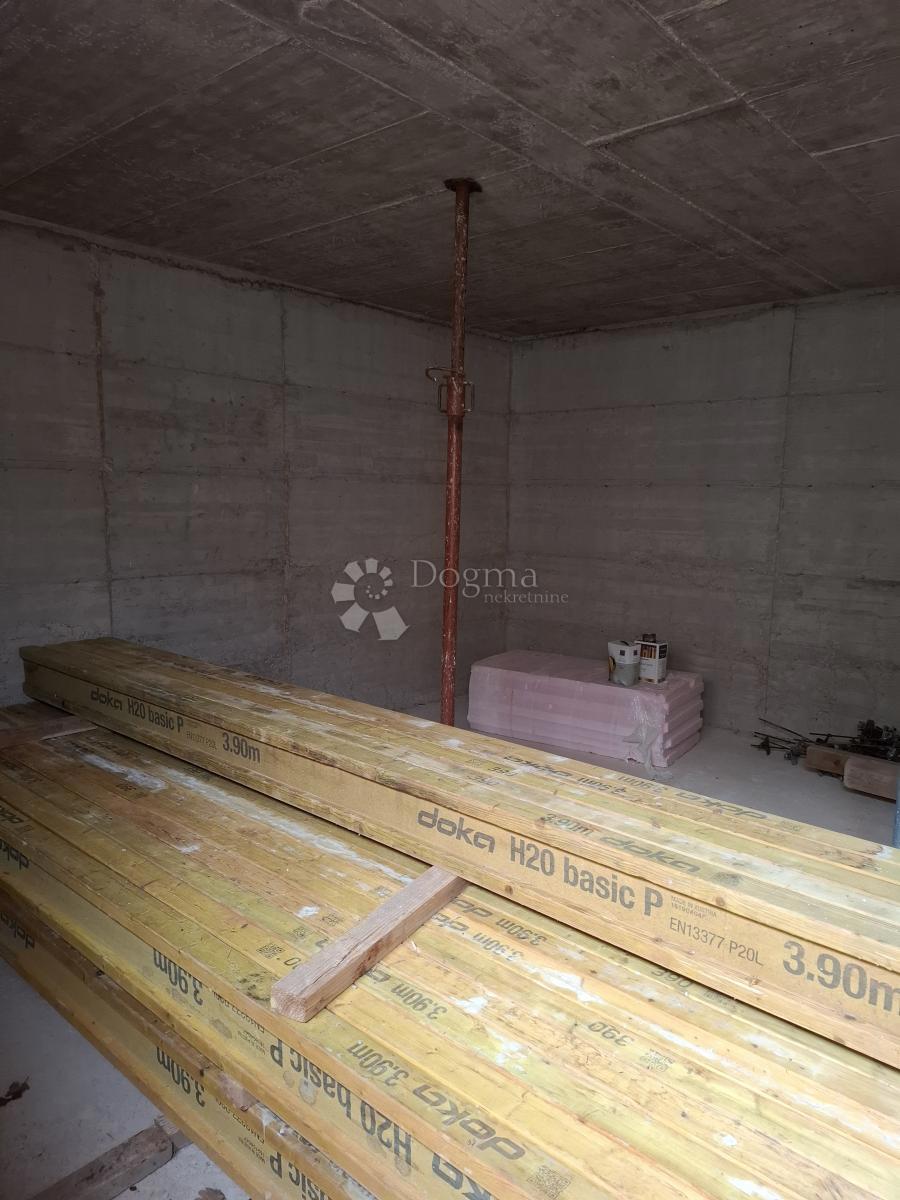 Hiša Jovići, Ražanac, 100m2