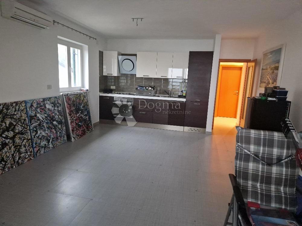 Stanovanje Ičići, Opatija - Okolica, 70,76m2