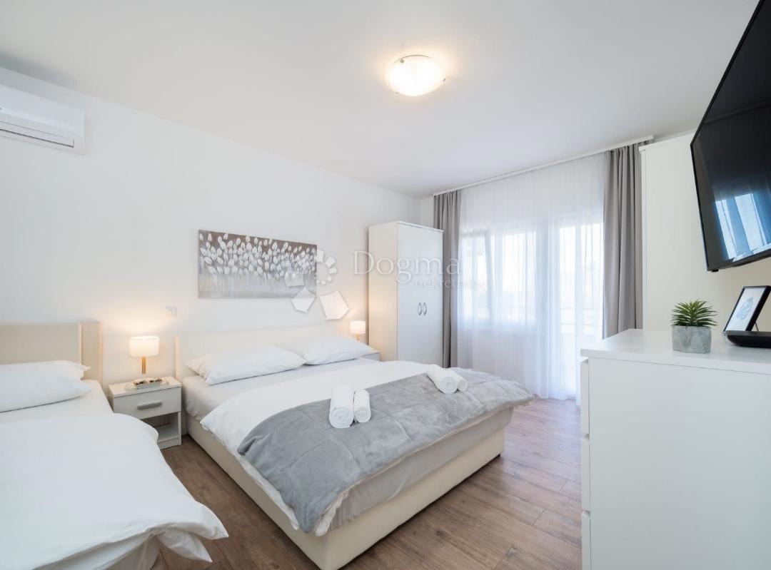 Stanovanje Travarica, Trogir, 63,18m2