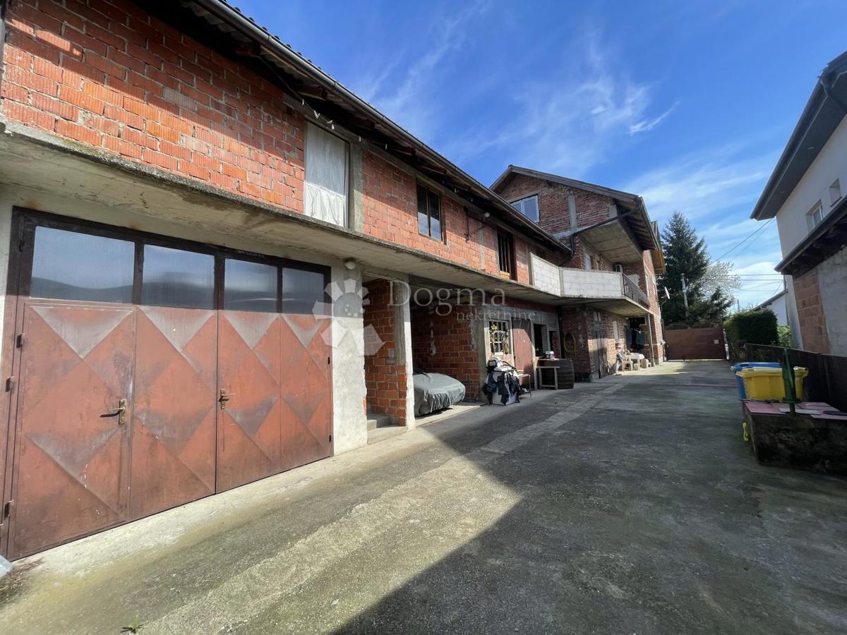 Hiša Kuče, Velika Gorica - Okolica, 1.194m2