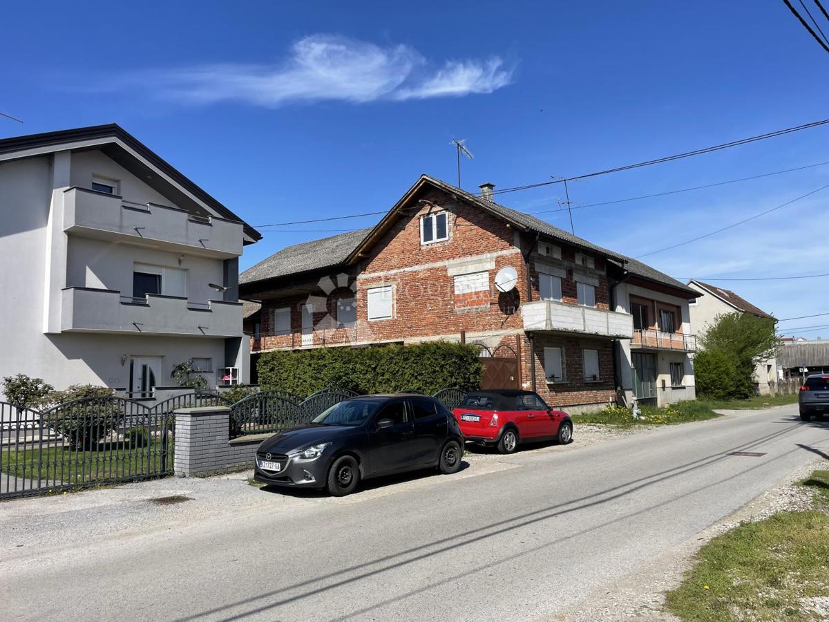Hiša Kuče, Velika Gorica - Okolica, 1.194m2