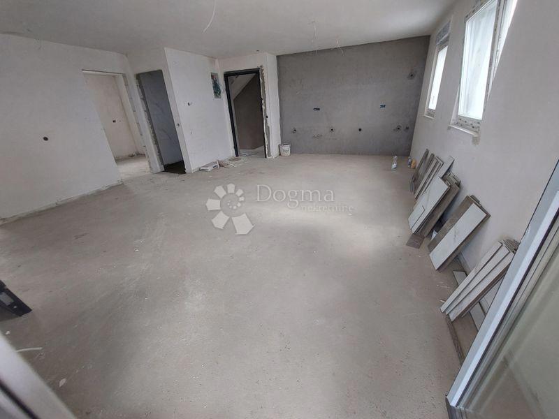 Apartma Pakoštane, 82,49m2