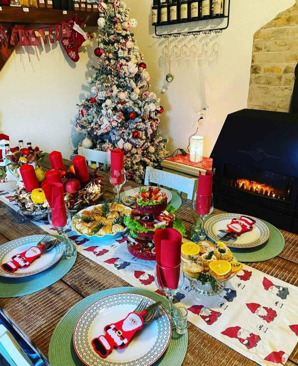 Hiša Suza, Kneževi Vinogradi, Suza, Kneževi Vinogradi, 79m2