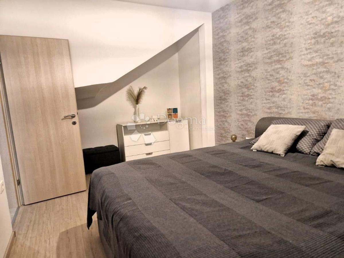 Stanovanje Rabac, Labin, 83,50m2