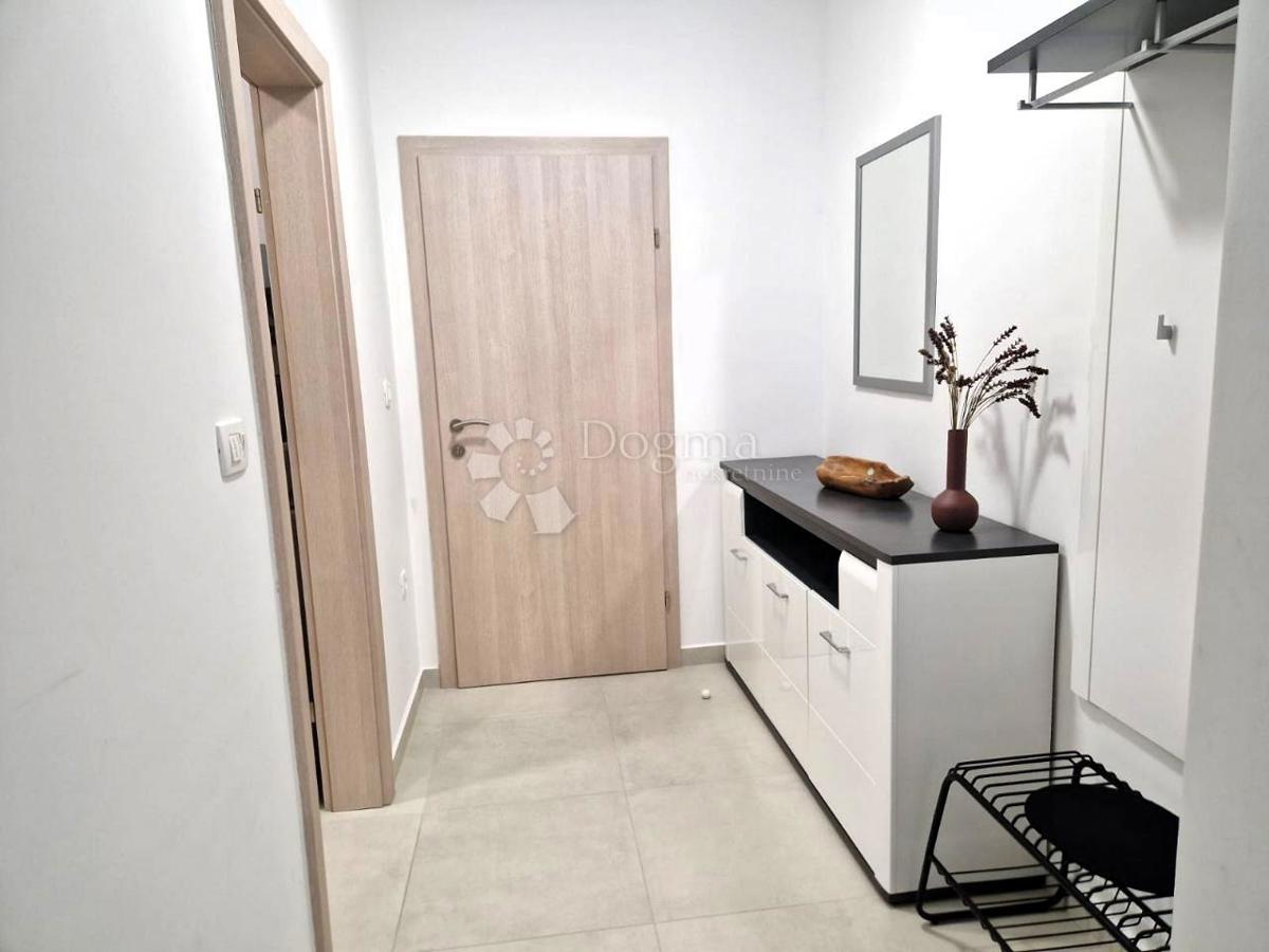 Stanovanje Rabac, Labin, 83,50m2