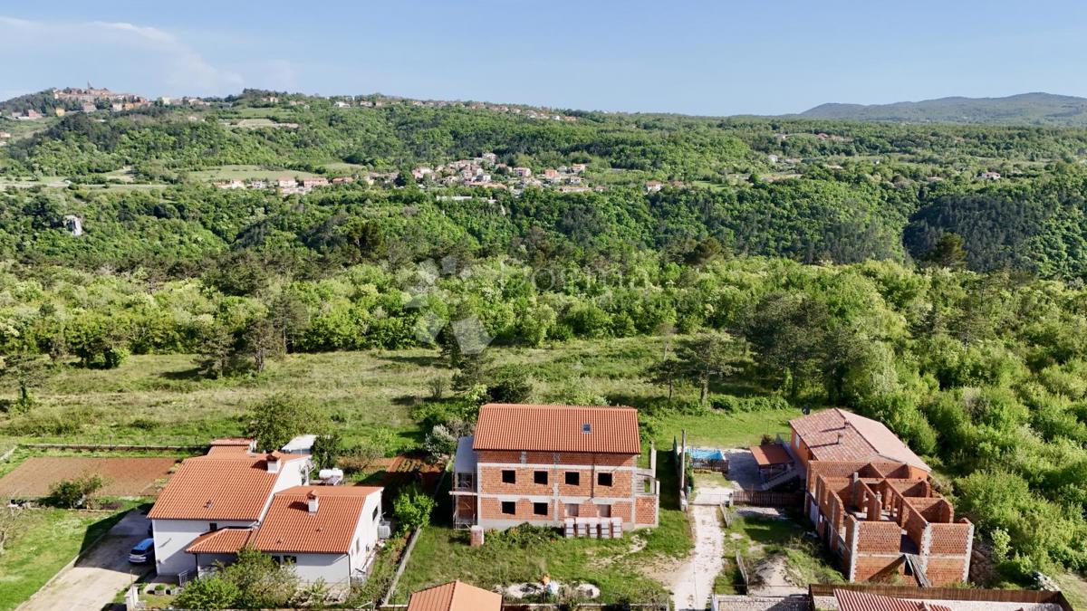 Hiša Labin, 300m2