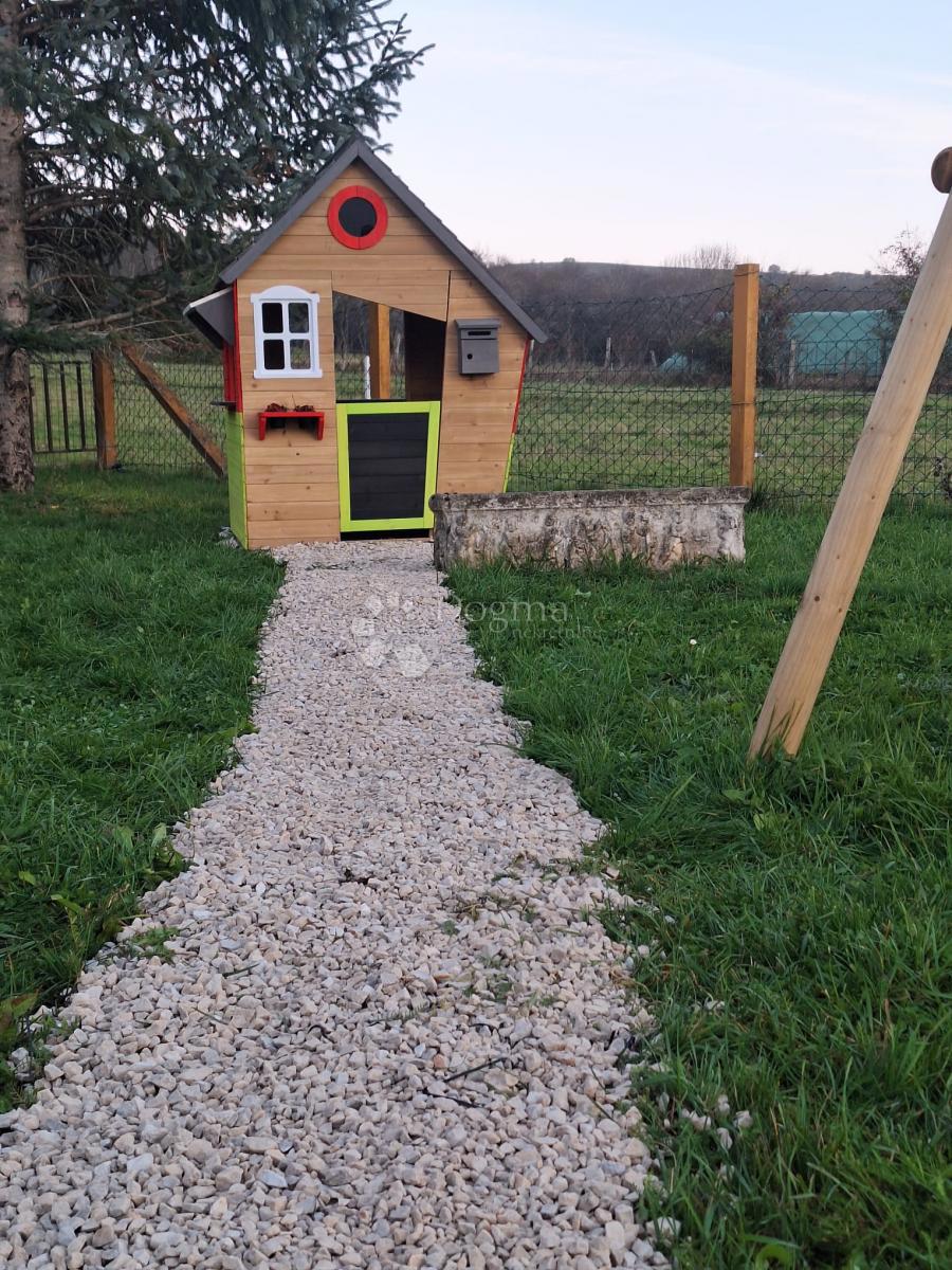 Hiša Jošan, Udbina, 100m2