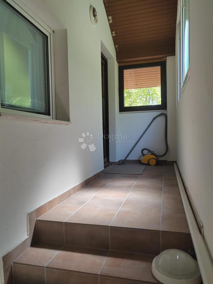Hiša Štikada, Lovinac, 95m2