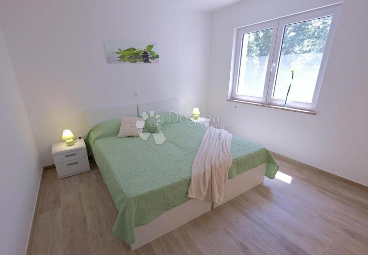 Hiša Svetvinčenat, 230m2