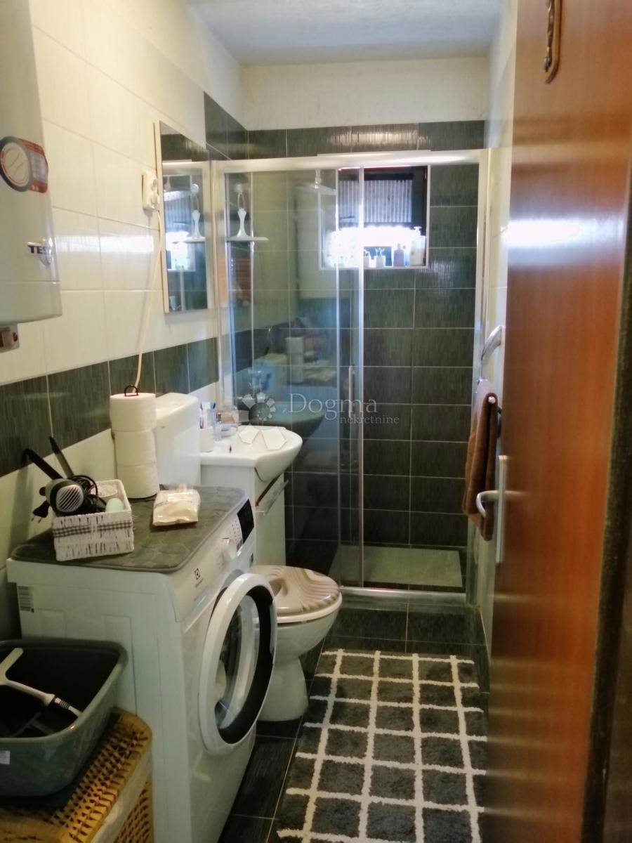 Stanovanje Grebaštica, Šibenik - Okolica, 65m2