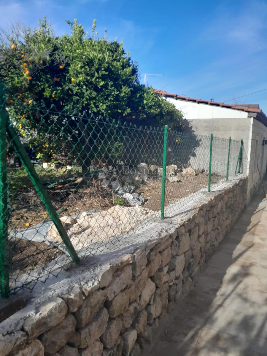Hiša Vis, 189m2