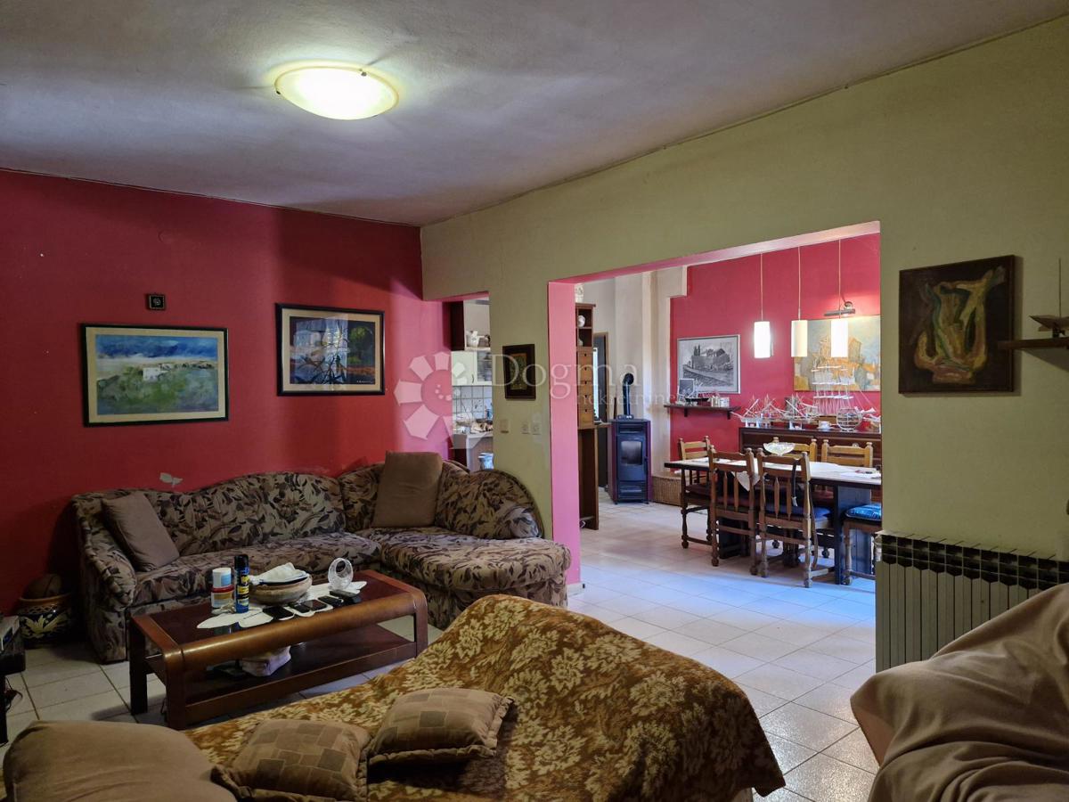 Hiša Rovinj, 400m2