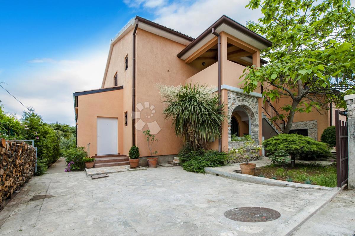 Hiša Rovinj, 400m2