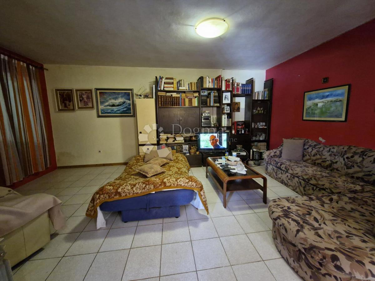 Hiša Rovinj, 400m2